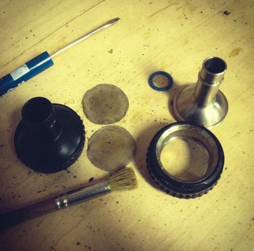Hoe en Waarom Je Vaporizer Schoonmaken?